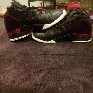 Jordan 17 Chicago size 11